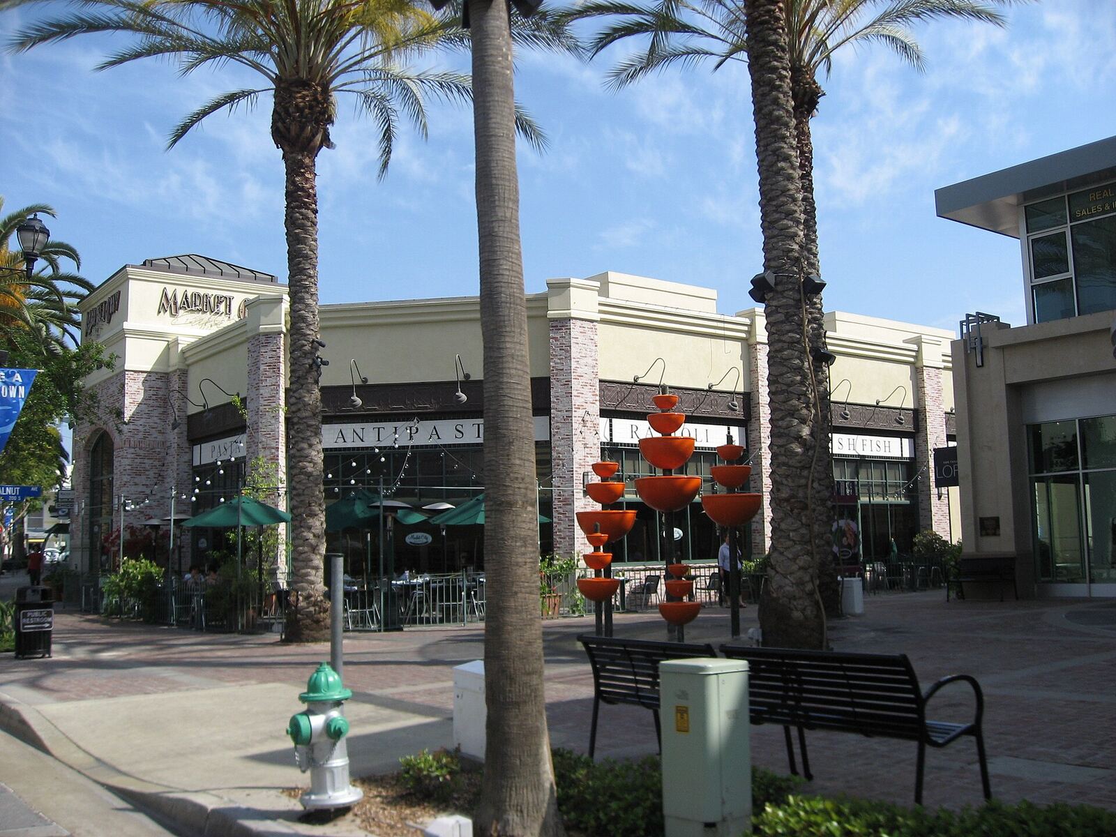 Brea 市中心街景资料图(Wikimedia Commons,公有领域)