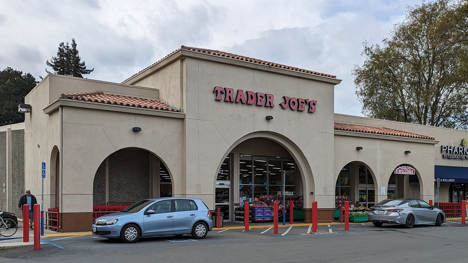 Trader Joe’s 门店外观资料图(非 Anaheim Hills 店)